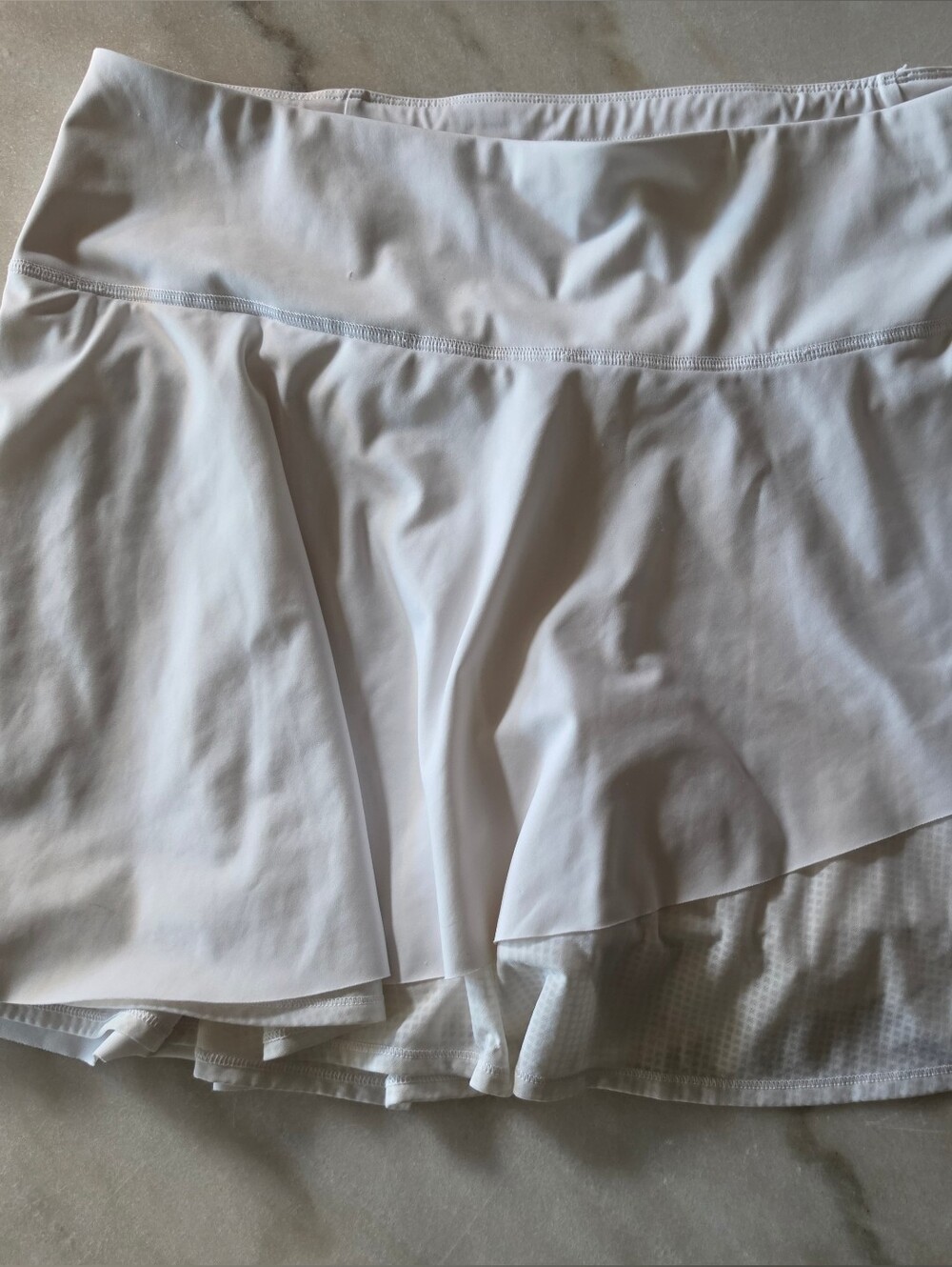 Athleta Ace Mesh Skort in White - Size XL